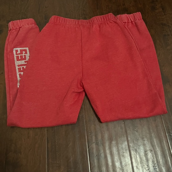 Red wash Los Angeles rhinestone sweats 💕 - Picture 2 of 4